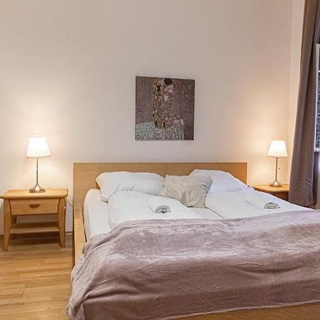 Pleasing 2Br Apt.-Perfect For Longstays فيينا المظهر الخارجي الصورة