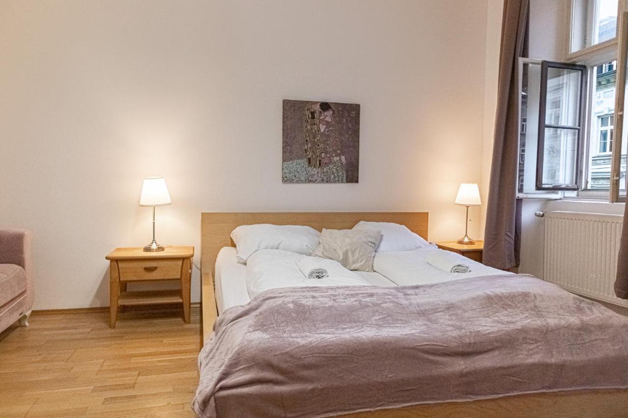 Pleasing 2Br Apt.-Perfect For Longstays فيينا المظهر الخارجي الصورة