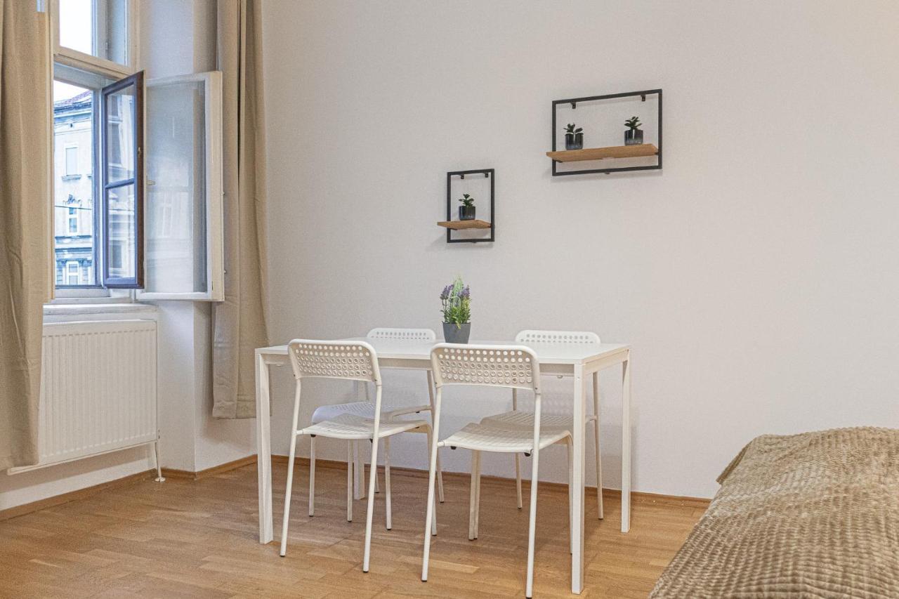 Pleasing 2Br Apt.-Perfect For Longstays فيينا المظهر الخارجي الصورة
